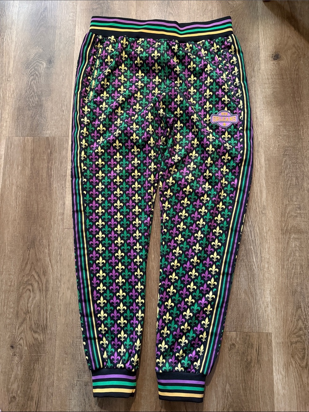 Desiree Collection NOLA fleur-de-lis print jogger pants size XL